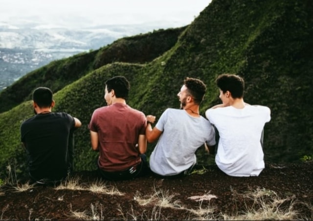 Bosen sama liburan yang gitu-gitu aja? cobain Open Trip, Bro!